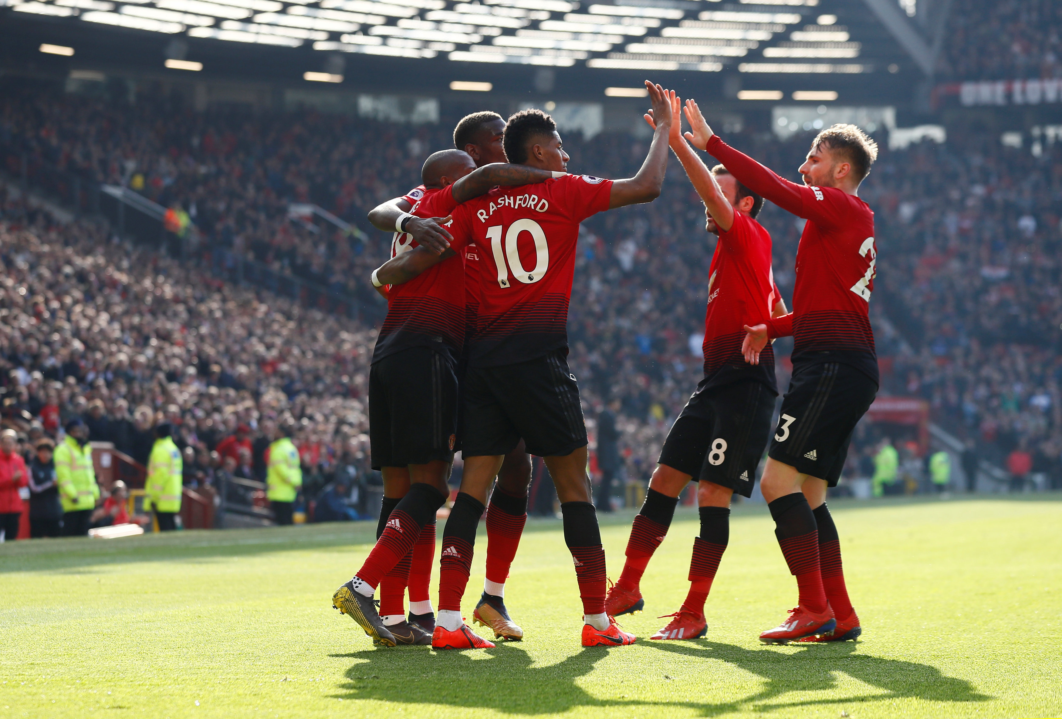 从而保持比 从而保持比